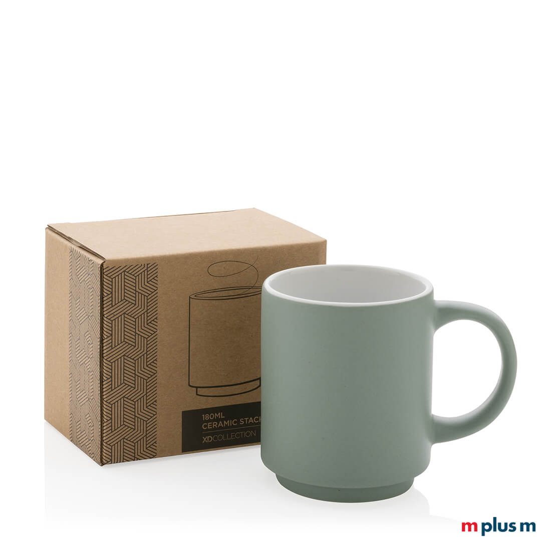 Grüne Keramiktasse als nachhaltiges Werbemittel mit Logo-Druck