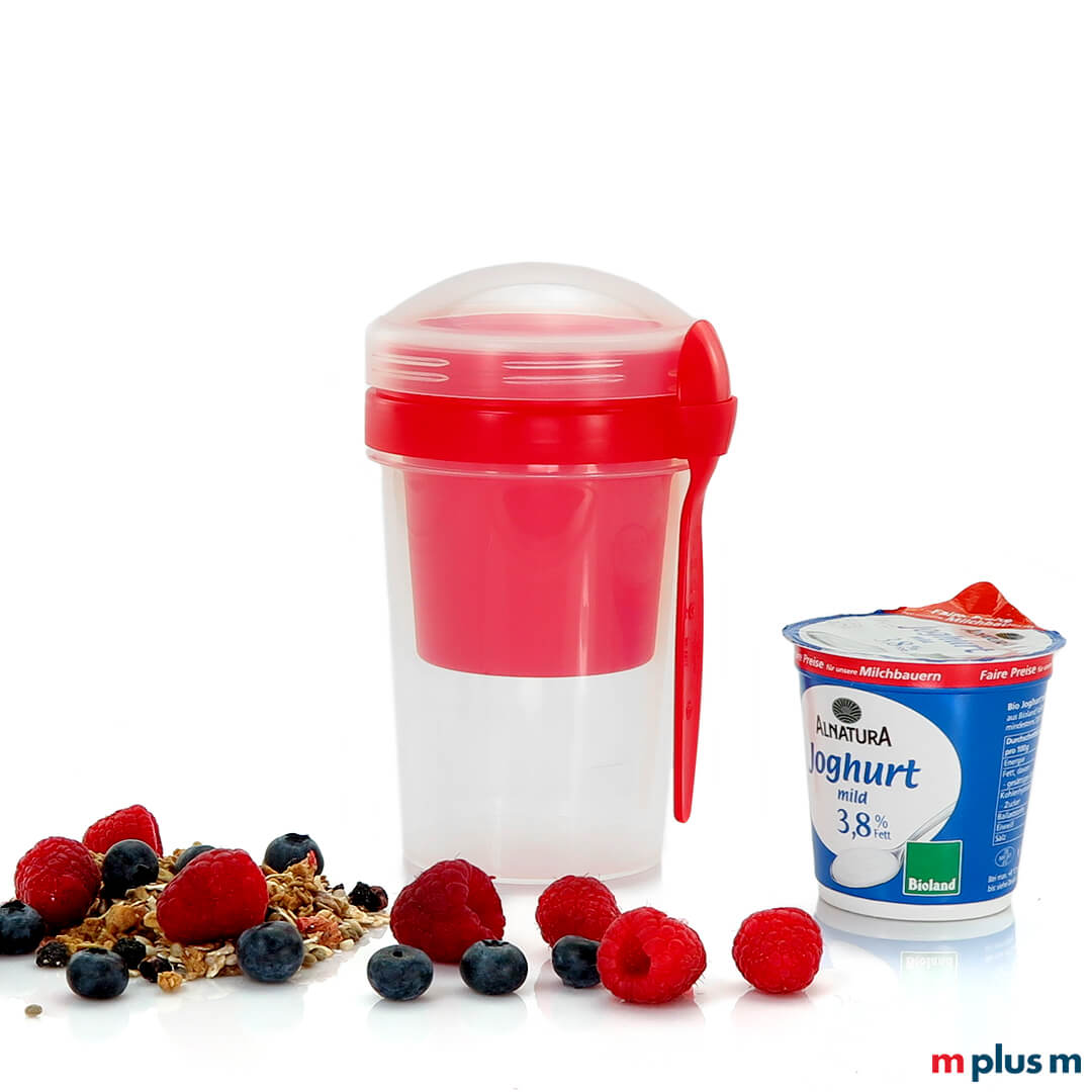 Müslibecher mit Joghurtfach für Müsli To Go. Made in Germany und spülmaschinenfest mit Logo zu bedrucken