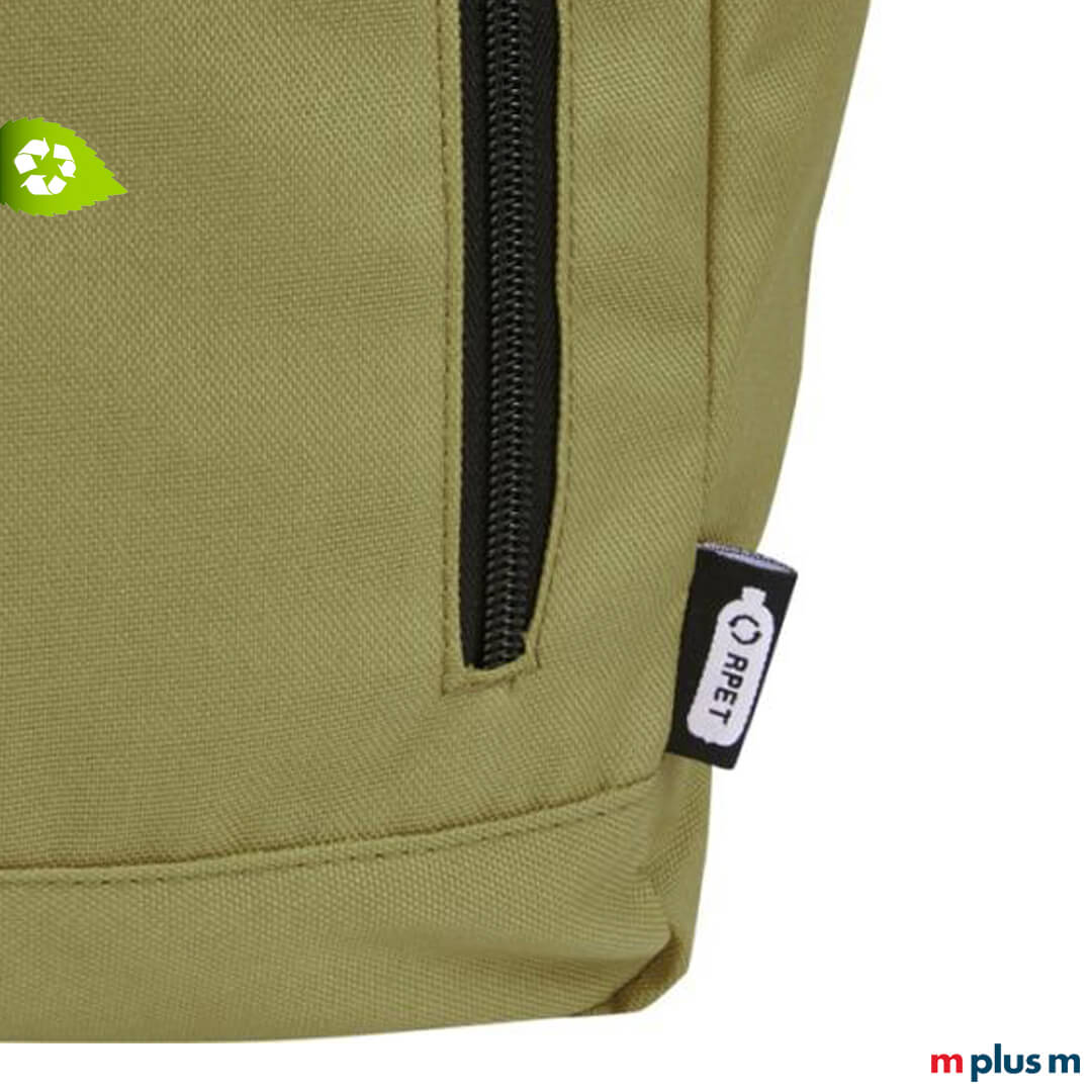 Aus ♻️ Recycling Polyester