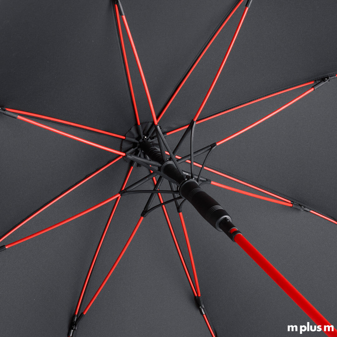 Fare Passat Regenschirm wassersparend hergestellt