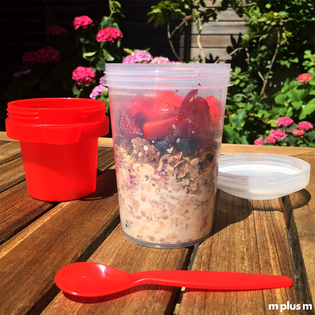 Praktischer Müslibecher mit Ihrem Logo