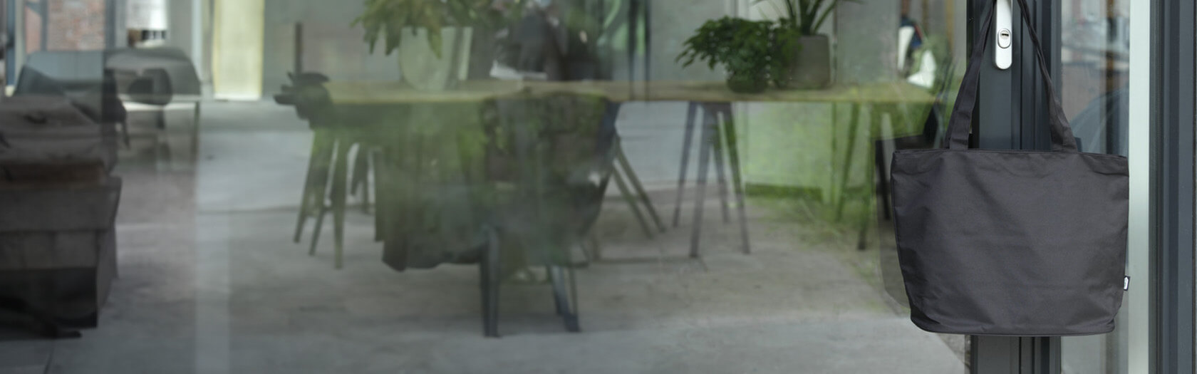 Schöner PET Recycling ♻️ Shopper mit Logo bedrucken - Banner 