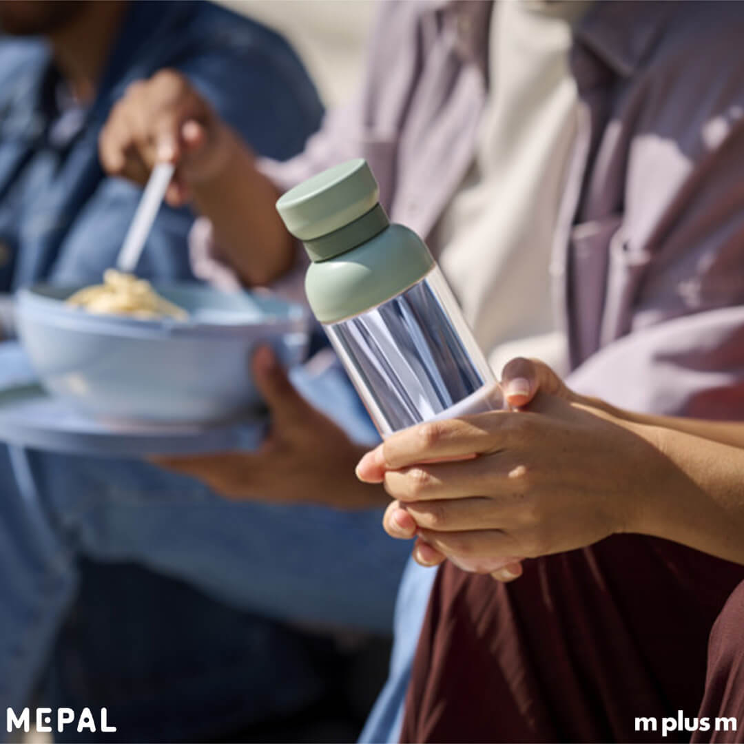 Umweltfreundliche Trinkflasche als nachhaltiger Alltagsbegleiter bedrucken