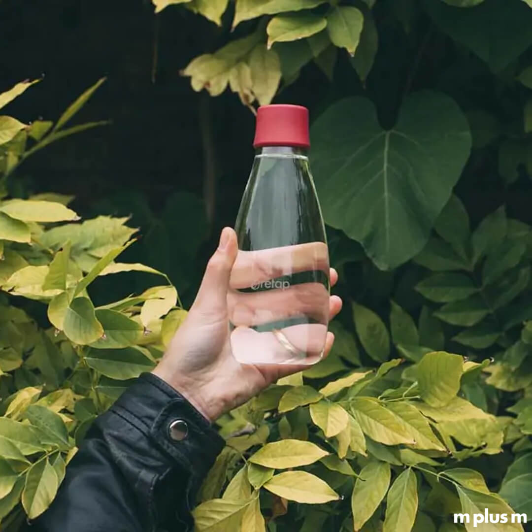 Retap Glasflasche nachhaltig produziert zum individualisieren mit Logo